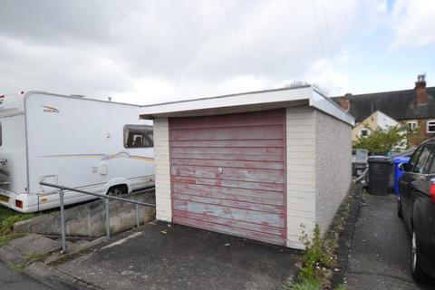 11 Waterside, Burton-on-trent, DE15 9HE