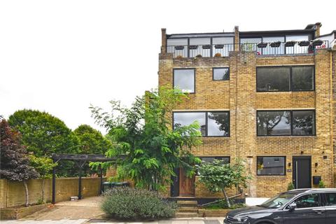 4 bedroom end of terrace house to rent, Park Row, Greenwich, London, SE10