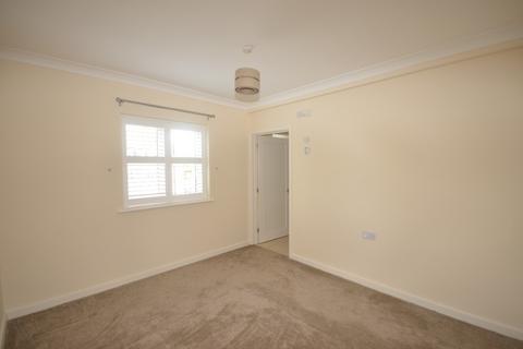 2 bedroom flat to rent, Woodleigh Place, Corby, NN17