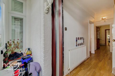 42 Kynaston Road, Thornton Heath, CR7 7AY