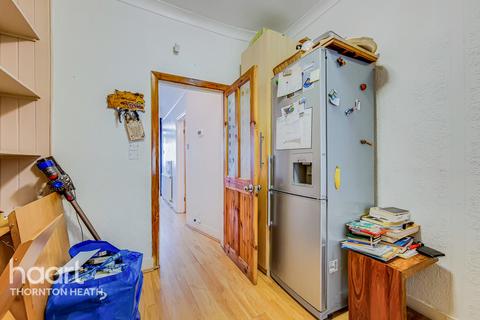 42 Kynaston Road, Thornton Heath, CR7 7AY