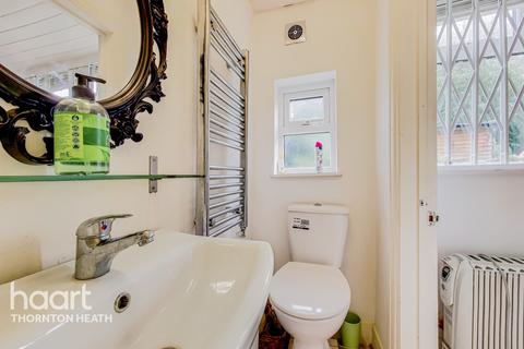 42 Kynaston Road, Thornton Heath, CR7 7AY