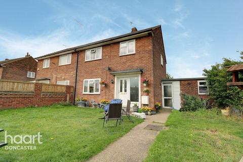 17 Ingram Crescent, Dunscroft, Doncaster, DN7 4JG