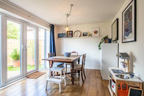 47 Cleeve Down, Goring, Reading, RG8 0HA