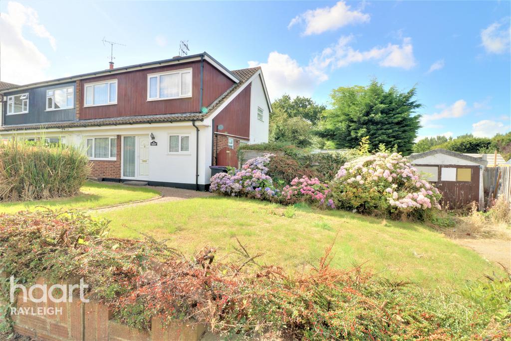 Kingswood Crescent, Rayleigh 4 bed semidetached house £575,000