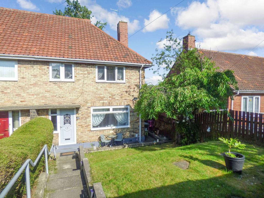 Pennine Gardens, Lobley Hill... 2 bed terraced house £115,000