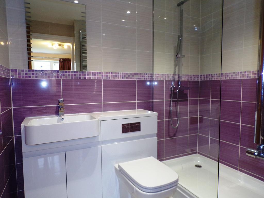 Bedroom Five En-suite