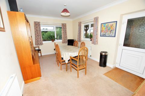5 Elm Gardens, Hythe, CT21 5LY