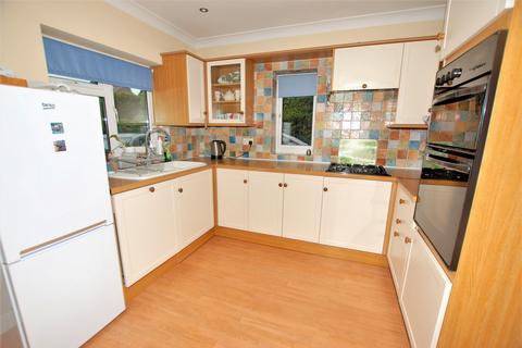 5 Elm Gardens, Hythe, CT21 5LY