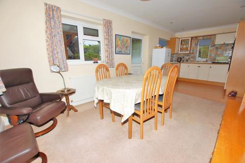 5 Elm Gardens, Hythe, CT21 5LY
