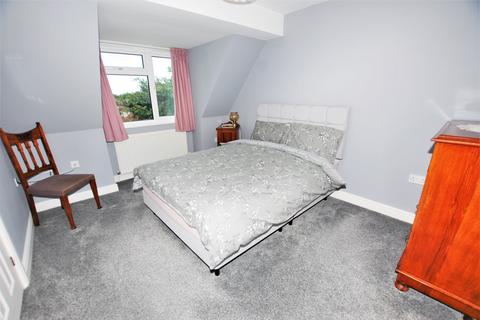 5 Elm Gardens, Hythe, CT21 5LY
