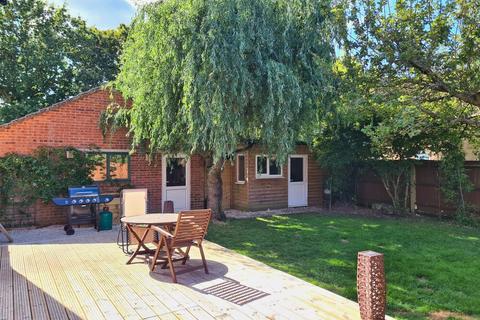 12 Alfred Close, Totton, Southampton, SO40 8TD