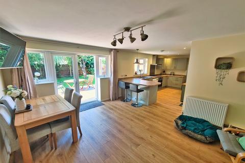 12 Alfred Close, Totton, Southampton, SO40 8TD