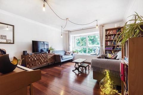 Flat 40, Cheadle Court Henderson Drive, London, NW8 8UD