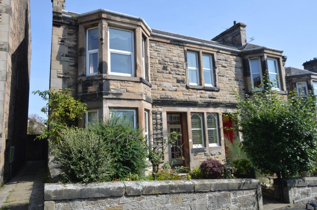 James Park, Burntisland, Fife, KY3 2 bed flat £575 pcm (£133 pw)