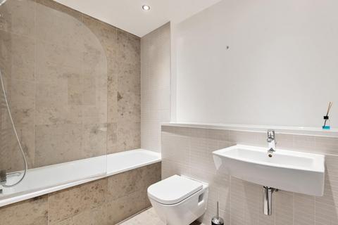 32 Ashmore Road, London, SE18 4BY