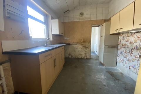 37 Barker Street, Oldbury, B68 9UF