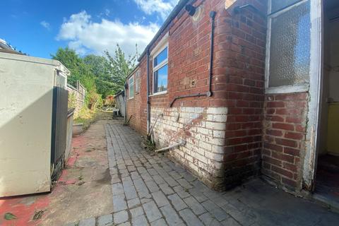37 Barker Street, Oldbury, B68 9UF