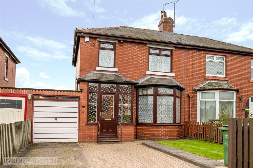 Alt Lane, Oldham, OL8 2 bed semidetached house £159,950