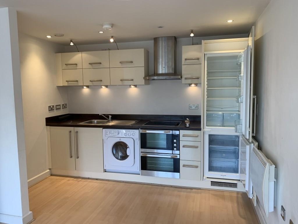 Smiths Flour Mill, Walsall 2 bed apartment £700 pcm (£162 pw)