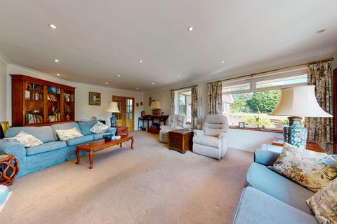 3 Cobden Lane, Haslemere, GU27 2HP