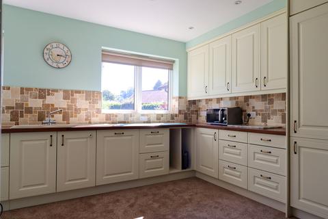 3 Cobden Lane, Haslemere, GU27 2HP