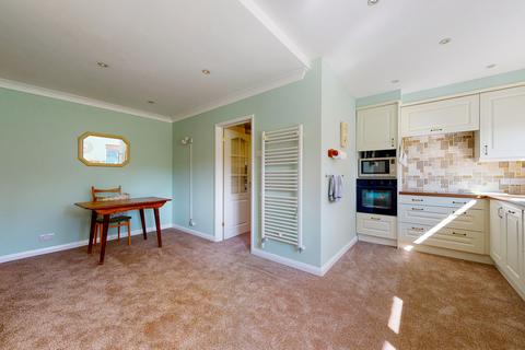 3 Cobden Lane, Haslemere, GU27 2HP