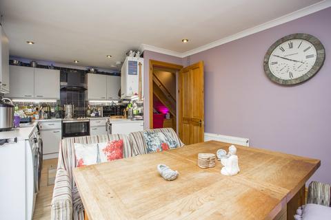 22 Bracken Close, Crowborough, TN6 2EJ