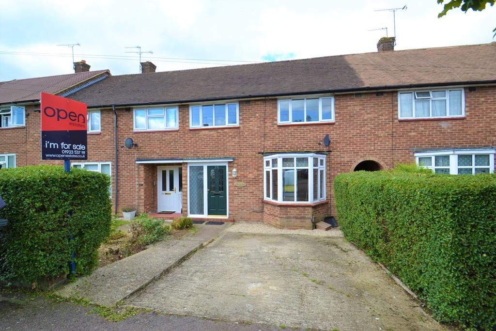 Linton Avenue, Borehamwood 3 bed terraced house £500,000