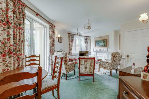 23 Bushell Drive, Solihull, B91 2QU