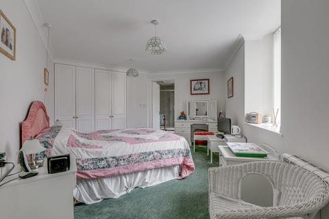 23 Bushell Drive, Solihull, B91 2QU