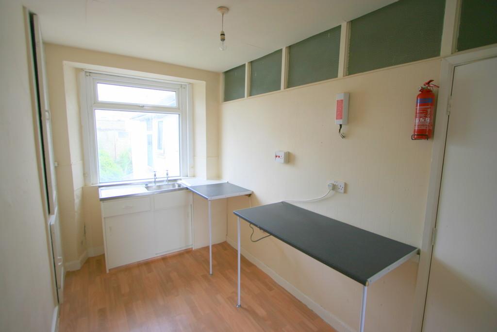 Flat Four Kitchen