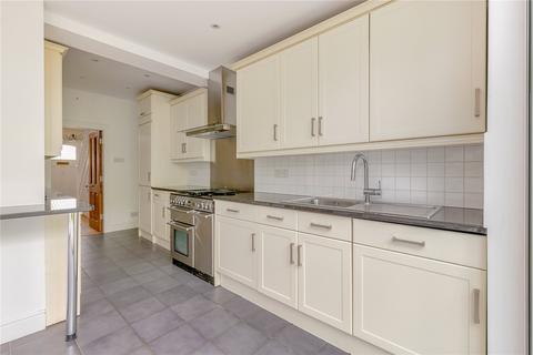 4 bedroom terraced house to rent, Sulivan Road, London