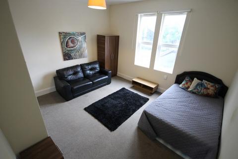 1 bedroom flat to rent - Armley Ridge Road, Armley, Leeds, LS12 3LD