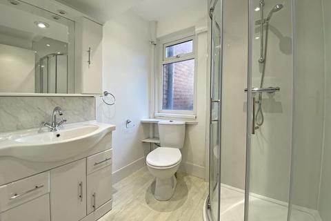 Flat 1, 17 Blackall Road, Exeter, EX4 4HE