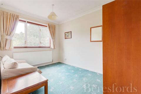1c Phillida Road, Romford, RM3 0NH