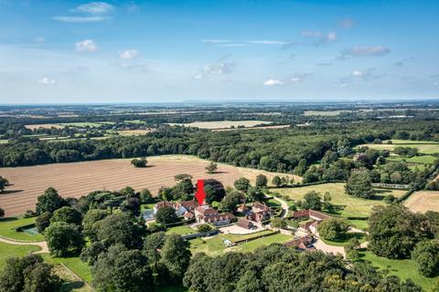 3, Pump House Downs Road, West Stoke, Chichester, PO18 9BN