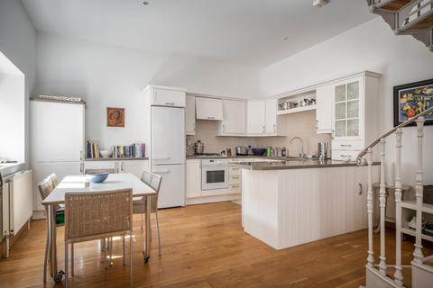 3, Pump House Downs Road, West Stoke, Chichester, PO18 9BN