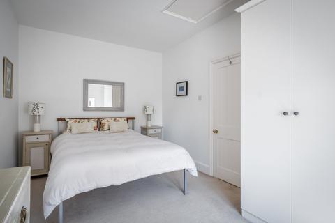 3, Pump House Downs Road, West Stoke, Chichester, PO18 9BN