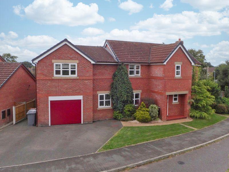 Fishermans Close, Winterley, Cheshire 5 bed detached house £475,000