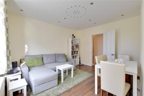 Flat 17, Coltman House Welland Street, London, SE10 9DW