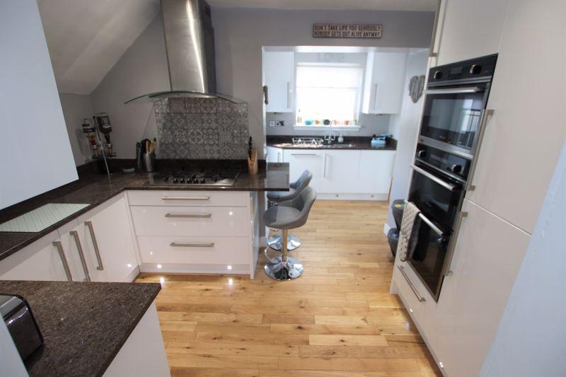Ettrick Street, Wishaw 3 bed end of terrace house £119,995
