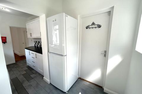 3 bedroom terraced house to rent, Pinner Road, Sheffield, S11