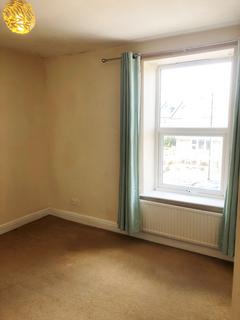 2 bedroom terraced house to rent, Evelyn Road, Crookes