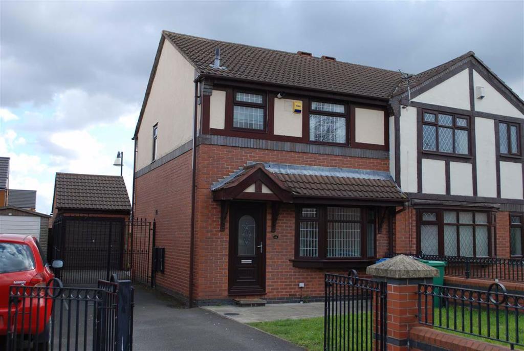 Hartwell Close, Beswick 3 bed semidetached house £950 pcm (£219 pw)