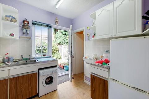 9 Pontefract Road, Bromley, BR1 4RA