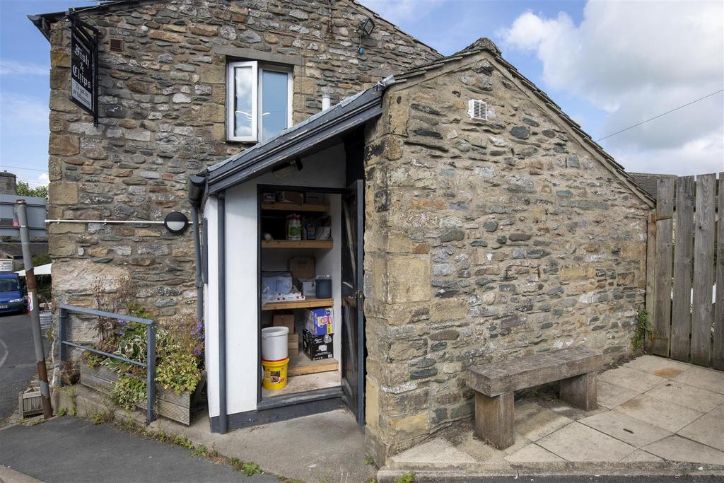 Dry Store