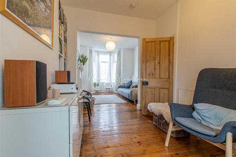 12 Theobald Road, Cardiff, CF5 1LR