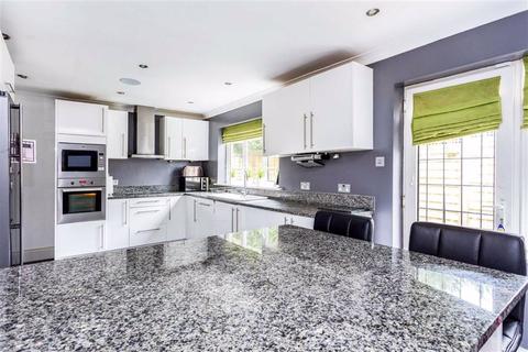 28a Uplands Road, Kenley, CR8 5EF
