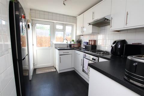 21 Thornpark Rise, Exeter, EX1 3HS
